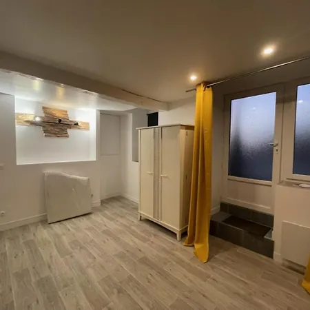 Kiara Hebergements Holiday home Cusset